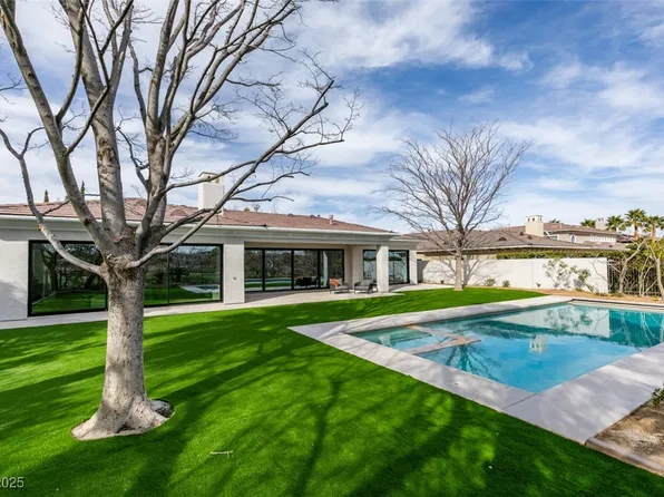 10313 Orkiney Dr, Las Vegas, NV 89144