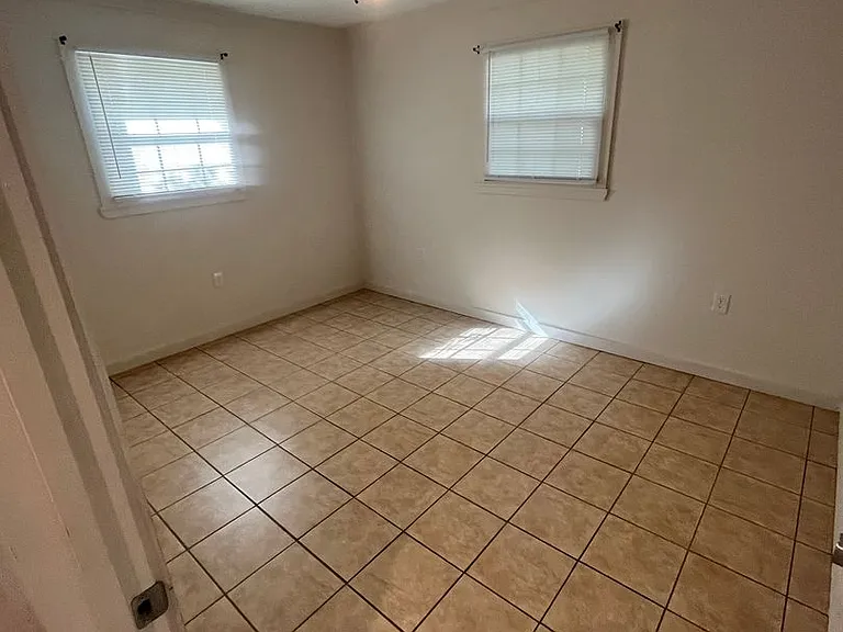 508 Green St — Photo 24