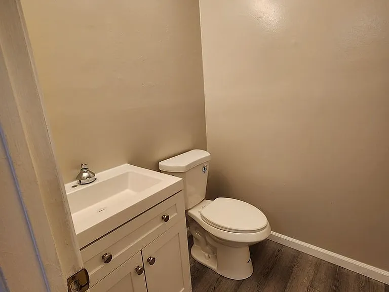 1331 Bayville St — Photo 19