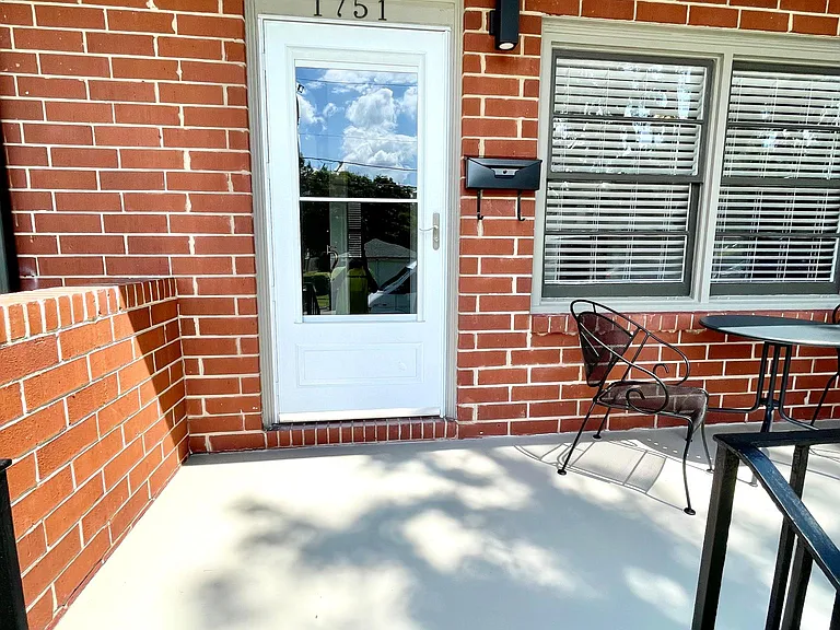 1751 Dancy St — Photo 2