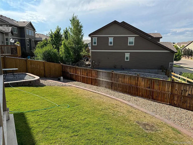 10522 Sierra Ridge Dr — Photo 48
