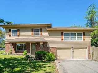 4320 Shrine Park Rd, Leavenworth, KS 66048