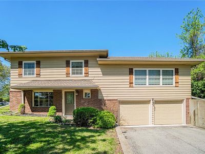 4320 Shrine Park Rd, Leavenworth, KS, 66048