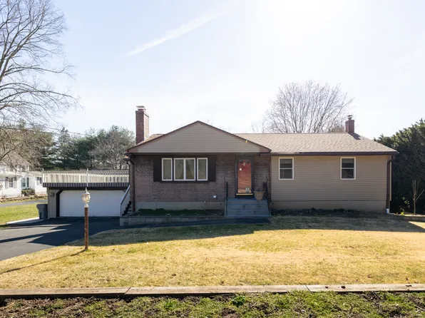 4 Johnson Avenue, Plainville, CT 06062