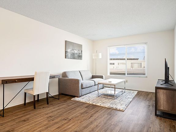 5th image of 3600 Bagley Ave #202