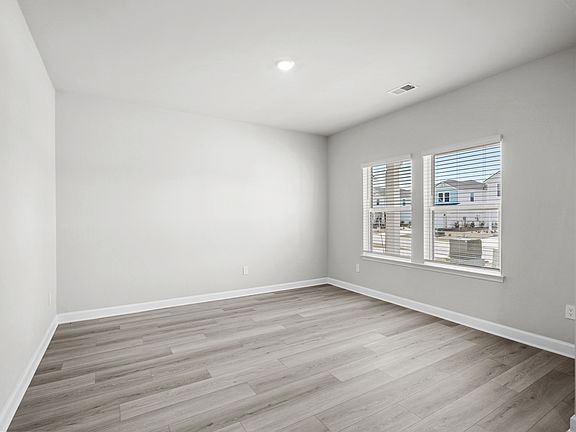 Flex Room