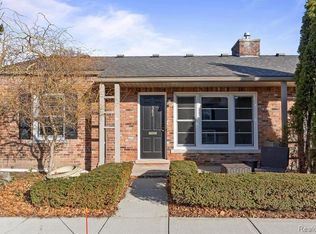583 N Old Woodward Ave, Birmingham, MI