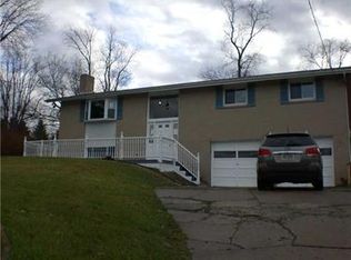 427 W McMurray Rd, Canonsburg, PA 15317