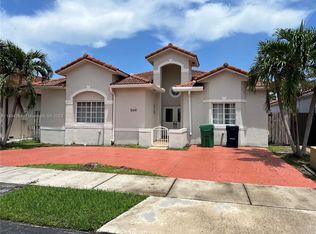 5441 SW 162nd Ct, Miami, FL 33185