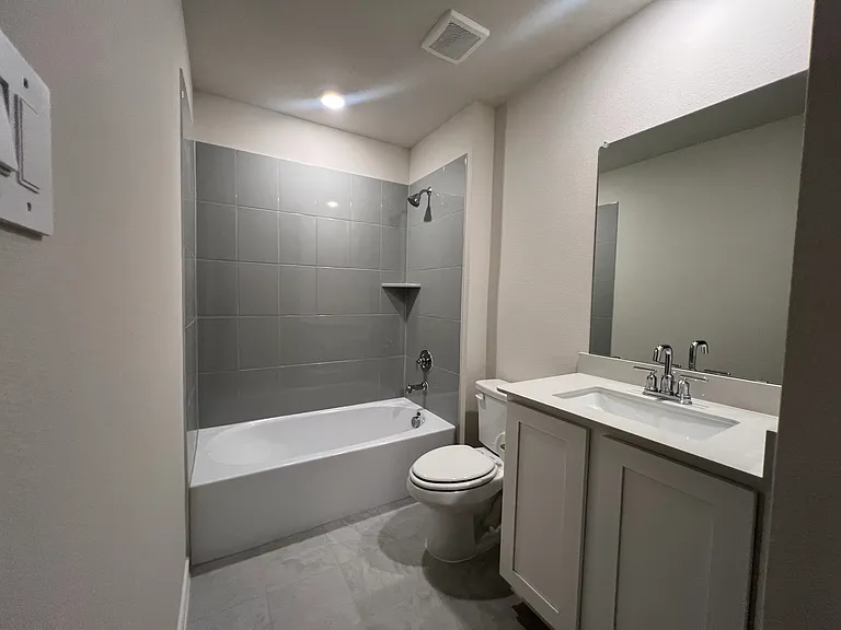 9813 Cactus Creek Ct — Photo 6