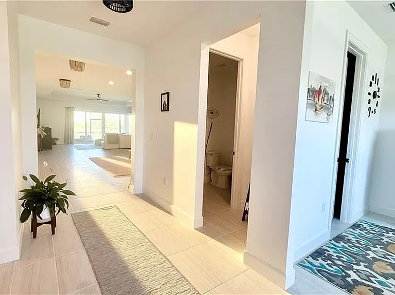 15522 Olympic Ct — Photo 12