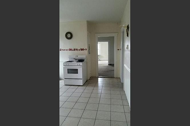 2nd image of 90 Endicott St #2