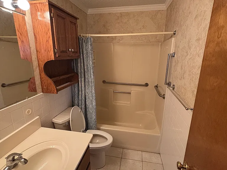 Bathroom 1, from hallway