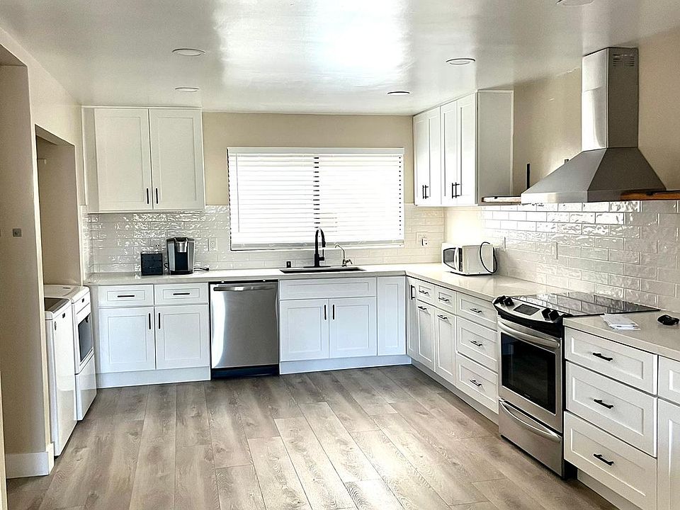 1st image of 4092 Riviera Dr Unit 2