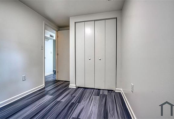 5th image of 211 Unicorn Pl