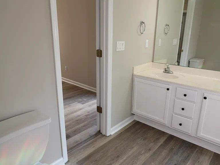 711 Harvest Way — Photo 14