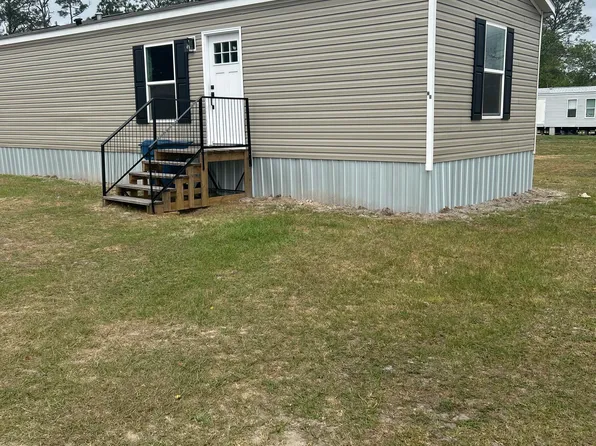 2846 Minnesota Ave, Waycross, GA 31503