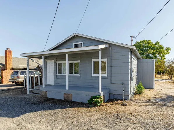 2948 Rocky Ln, Riverbank, CA 95367