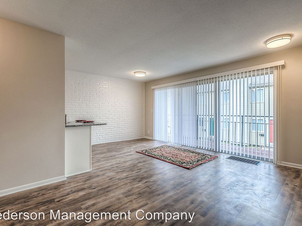 1st image of 4414 Jarboe St APT 9