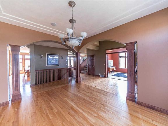 5th image of W8925 Great Oaks Ln