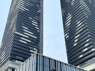 55 Cooper St #6812, Toronto, ON M5E 0G1