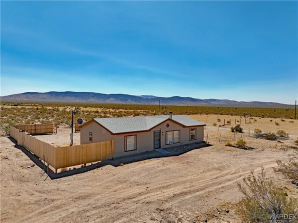 11342 W Rocking Horse Dr, White Hills, AZ 86445