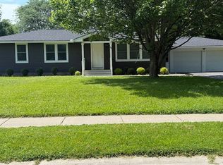 111 Vollmer Pkwy, Rochester, NY 14623