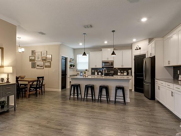 4th image of 7542 SUMMERLAKE GROVES STREET
