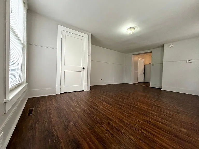 1515 Hoyt St — Photo 8