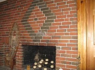 399 Neck Rd, China, ME 04358