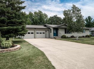 2917 1st St S, Wisconsin Rapids, WI 54494