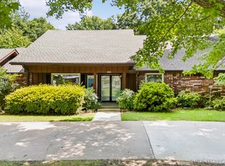 3305 E Harris Rd, Muskogee, OK 74403