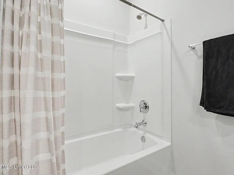 4981 Fern Dr — Photo 21