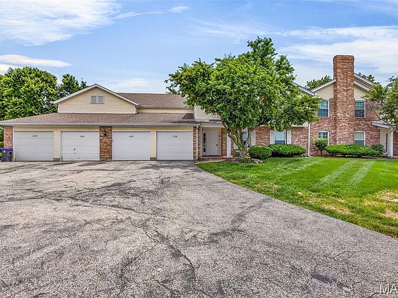3rd image of 1034 Windstream Dr #14