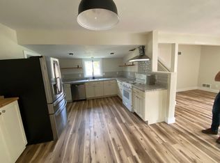 1375 Ashland Ave NE, Grand Rapids, MI 49505