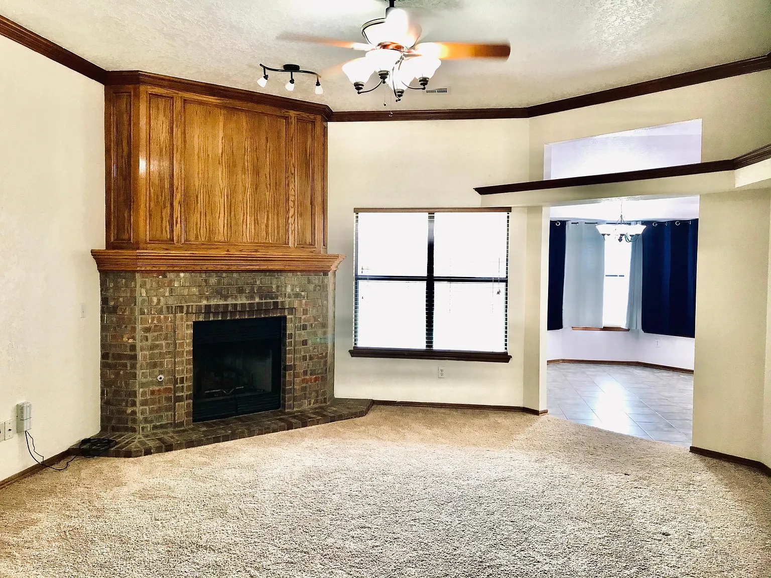 3 bed, 1456 sqft, $1,600 — Photo 2