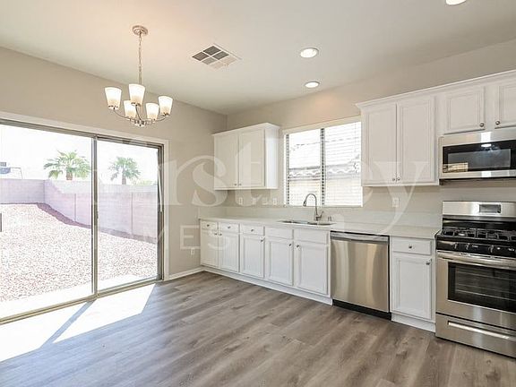 4th image of 6417 Strongbow Dr