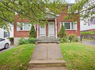 25 Whitford Ave, Providence, RI 02908