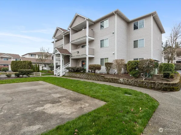 1001 W Casino Road #E104, Everett, WA 98204