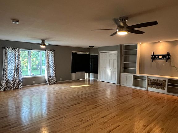 3rd image of 1102 Kodi Cir