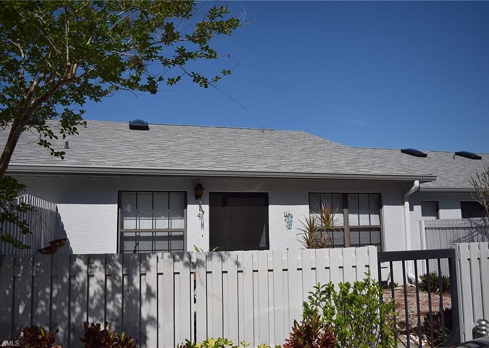 1st image of 9571 Green Cypress Ln APT 4