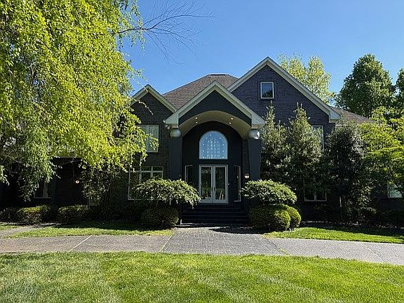 3rd image of 7812 Creekbottom Rd