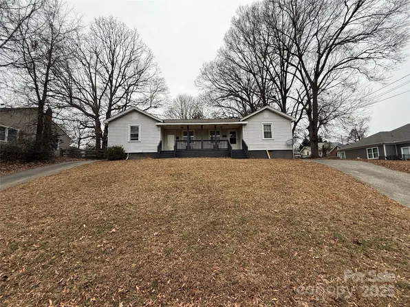 810 E 3rd Ave, Gastonia, NC 28054