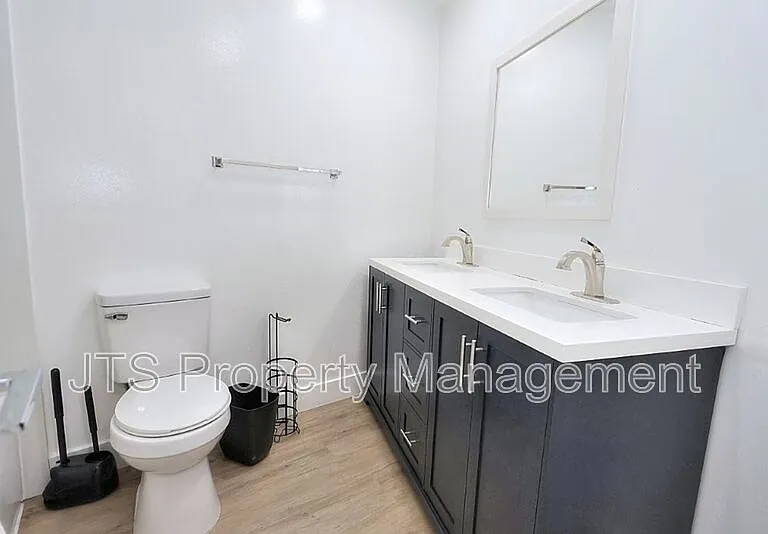 10524 Croetto Way #3 — Photo 43