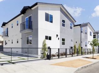 11853 1/2 Dehougne St, North Hollywood, CA 91605