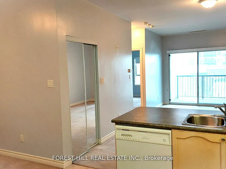 33 Wallace St #210 — Photo 12