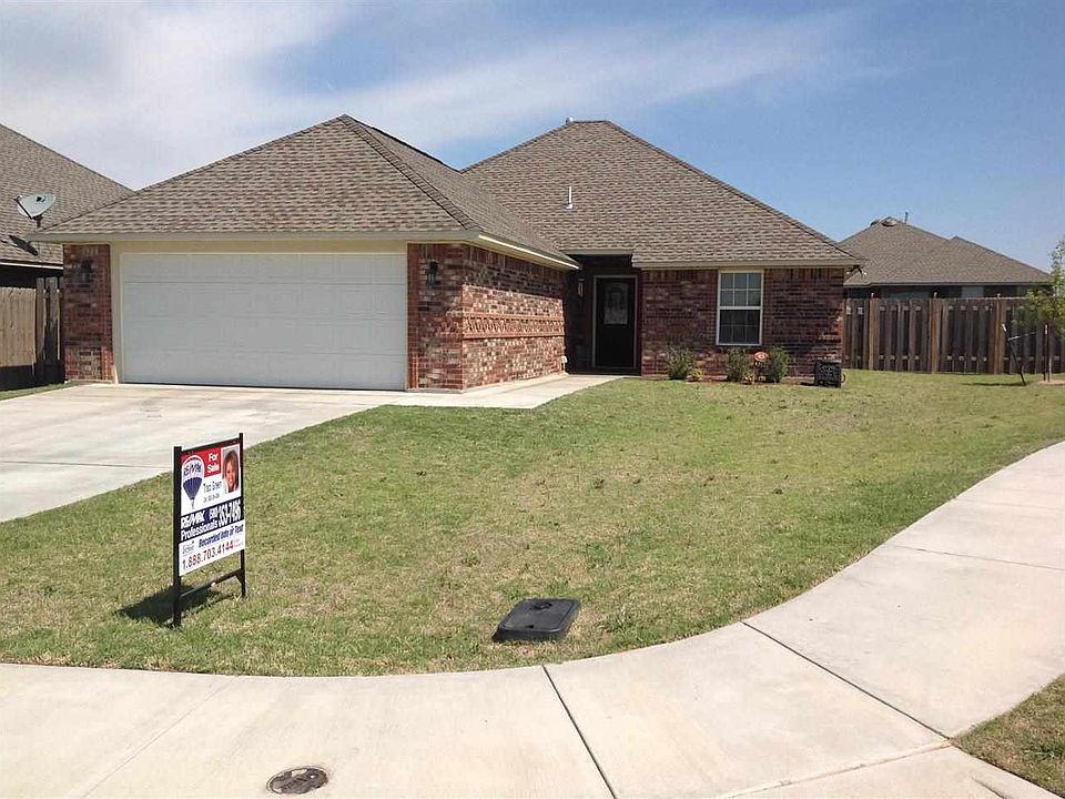 1st image of 4301 SW Rosemary Way