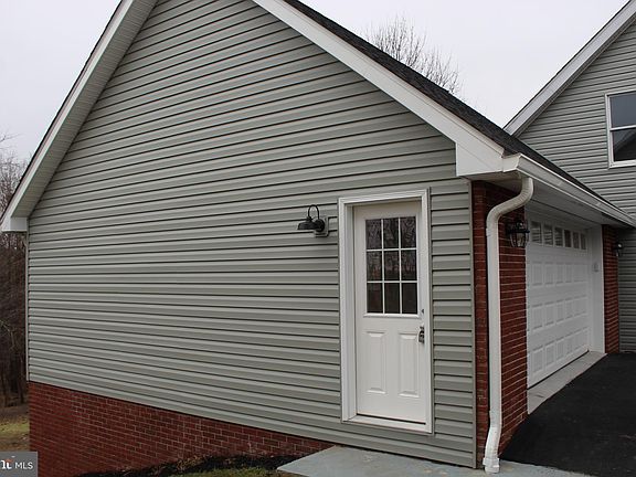 5th image of 103 Pinecrest Dr