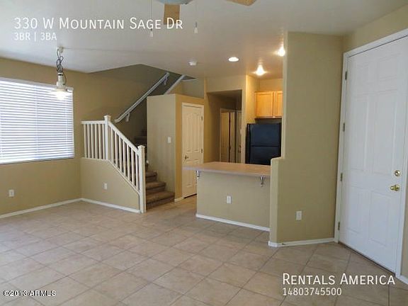 3rd image of 330 W Mountain Sage Dr