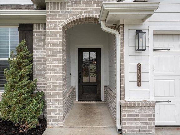 2nd image of 3027 Wolfpack Loop